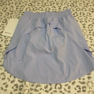 Lululemon Hotty Hot HR skirt Long, size 4, NWT